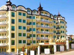 Studio in Elenite, with Wonderful Sea View, Pool Access, Furnished Balcony - 20 M From the Beach