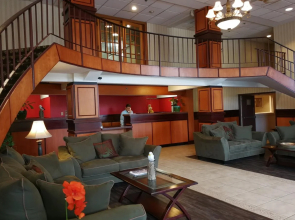 Mystic River Hotel & Suites