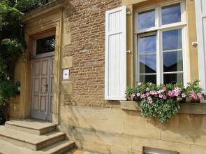 Unique Holiday Home in Virton With Jacuzzi