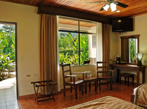 Volcano Lodge Hotel & Thermal Experience