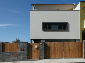Vertical Villa: luxury, sea views & private SPA