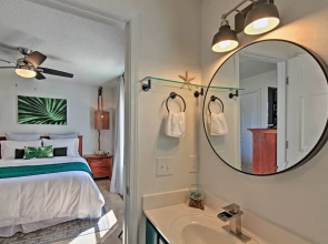 Emerald Hideaway Renovated Condo in Navarre Beach