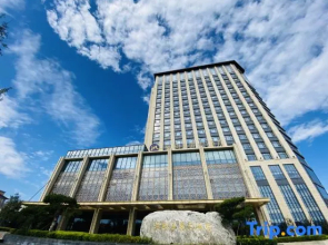 Grand Huayun Hotel 