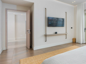 Yacht Classic Hotel - Boutique Class