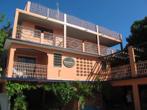 Esperanza Inn