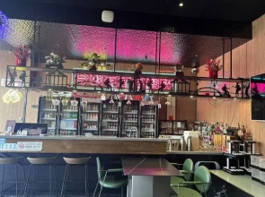 Yunshang Guanlan Art Hotel