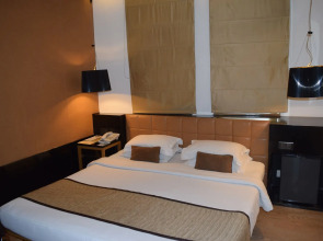 Hotel Palace Heights