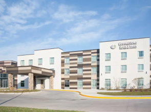 Cobblestone Hotel & Suites - Jefferson