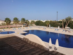 Remarkable 2-bed Apartment in Makadi Heights