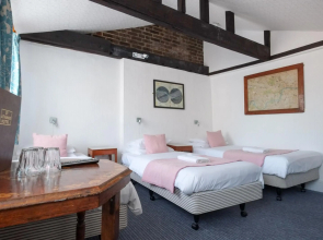 St Athans Hotel