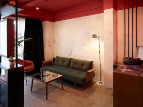 Dave Red Athens Hotel