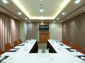 Отель Montreal Barsha