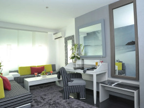 Le Trianon Luxury Hotel & Spa