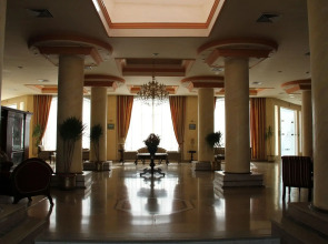 Royal Paradise Beach Resort