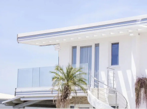Etoiles Guest House