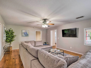 Cozy Ocala Home w/ Porch < 1 Mi to Downtown!