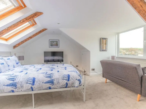 The Slipway Fowey Harbour, Parking 1 Min & Garden