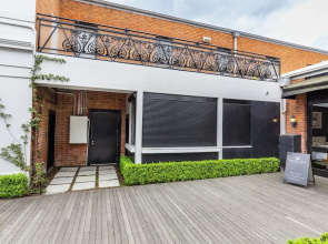Victoria Hall Apartments