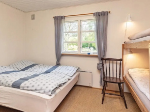 6 Person Holiday Home in Hojslev