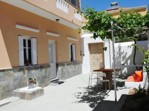 2 Bedrooms Holiday House, Kalymnos, Greece