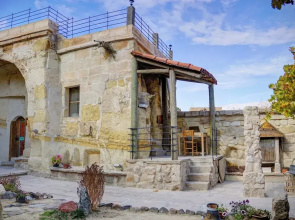 Gibos Cave Hotel