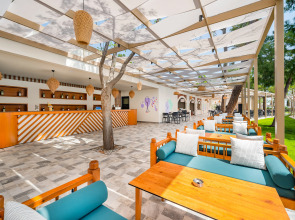 Gravel Hotels Select