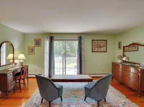 Pittsfield Home w/ Deck - 12 Mi to Jiminy Peak!