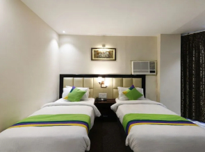 OYO 16075 Aikya Elevens Inn