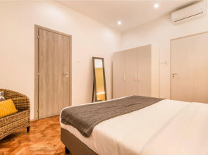 Brand new guest room with Wi-Fi in the city center