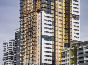Airhome Southbank Riverside Tower
