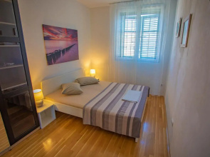 Maris Apartment