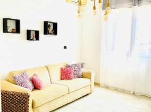 Relax House