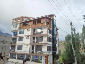 Hotel D Indian Kargil