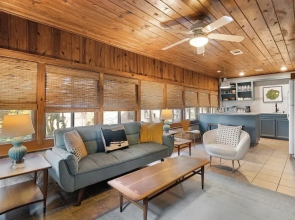 Waterlily Serenity - 2 Bedroom-Creekside