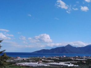East Red Rock and View Leonidio maisonette studio