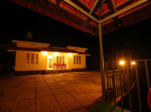 Croods Cottage Wayanad by Lexstays