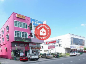SPOT ON 89796 D'noor Budget Inn