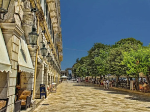 Charming Central Corfu Apartment