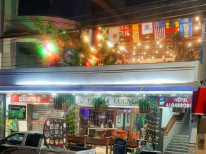 Hotel Los Algarrobos