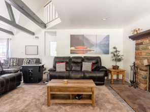 11 - Big Bear Wooded Wonder 3 Bedroom Cabin by RedAwning