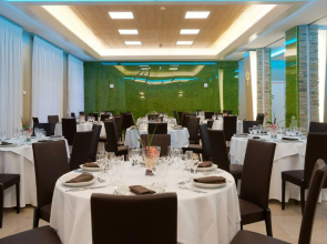 Ele Green Park Hotel Pamphili