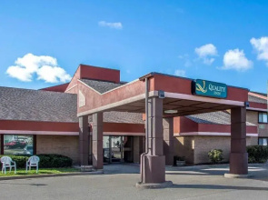 Quality Inn Marshfield