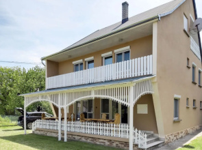 House Piroska Balatonmariafurdo