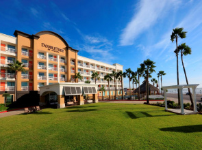 DoubleTree by Hilton Hotel Galveston Beach