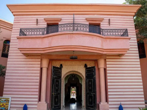 Las Palmeras