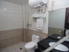 Luhe Liujiang Express Hotel