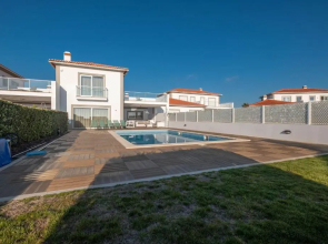 Vila do Golfe Villa