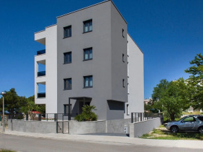 Amazing Apartment in Promajna With Wifi and 2 Bedrooms