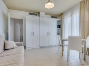 Apartaments Suites Ambassador
