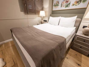 Bguest Pera Suites
